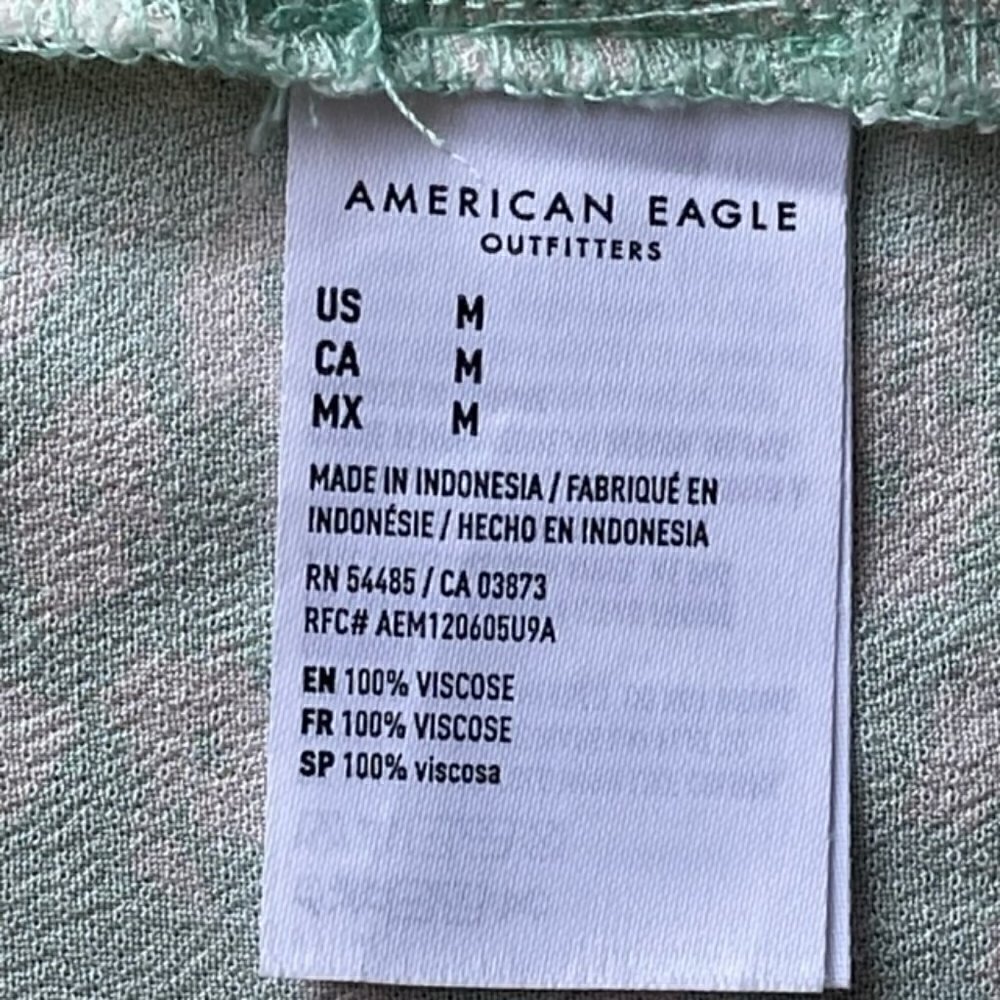 AMERICAN EAGLE Flutter Sleeve Button Up Top - Siz… - image 7